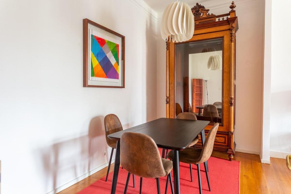Bright 2 Bedroom Apt 100M From Av. Liberdade Lisboa Eksteriør bilde